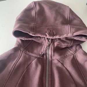 Lulu lemon size 8 scuba hoodie